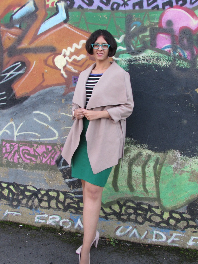 Green pencil skirt 