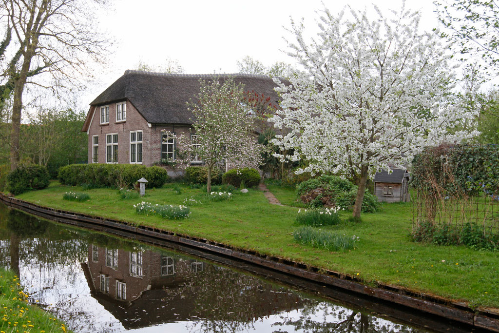 Гитхорн - деревня без дорог, Нидерланды Гитхорн - деревня без дорог, Нидерланды Европа