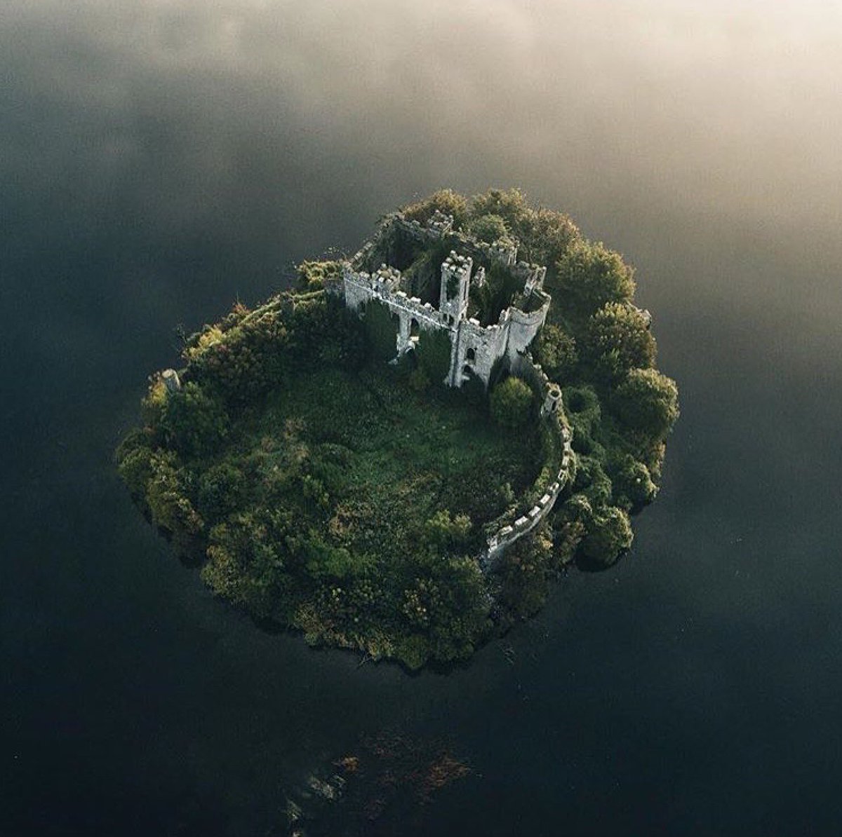Замок MACDERMOTTS Ирландия