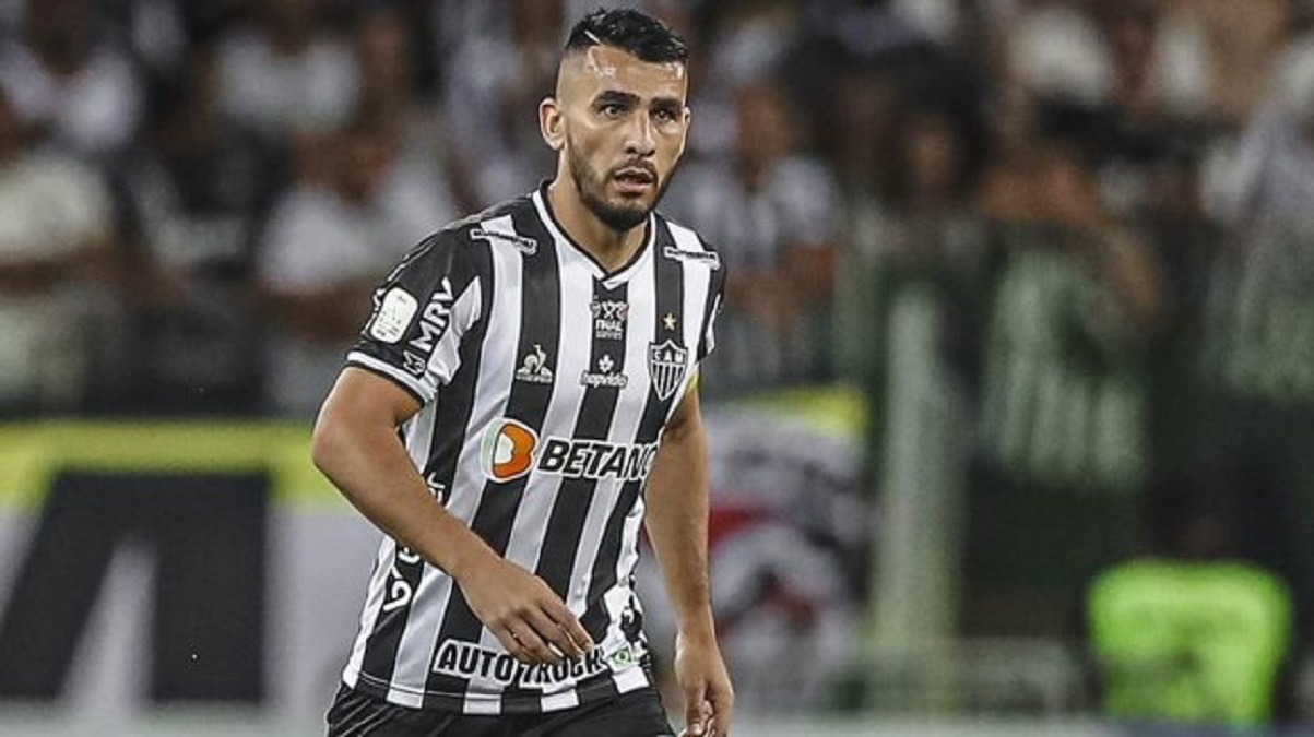 Халк атлетико минейро. Хуниор алонсо краснодар. Атлетико минейро бразилия. Атлетико минейро. Паулиньо атлетико минейро.