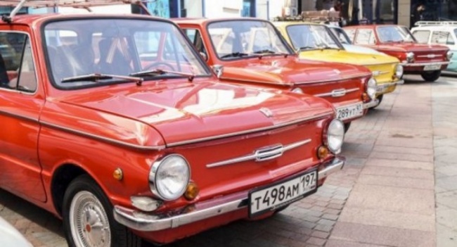 Автомобильная жизнь в СССР: в картинках и фактах Автомобили