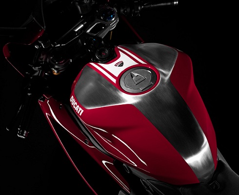 Революционный двигатель Ducati: ждём через месяц?