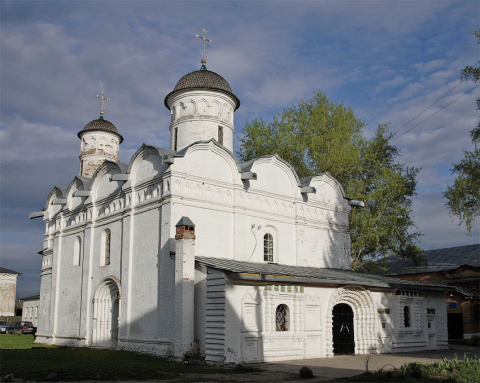 Суздаль. Два монастыря
