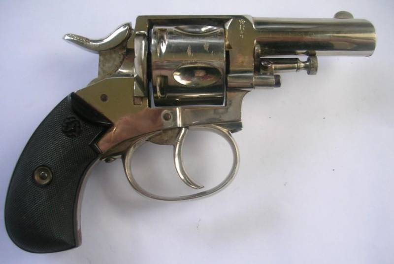 Оружие от «приятеля Филибера» оружие