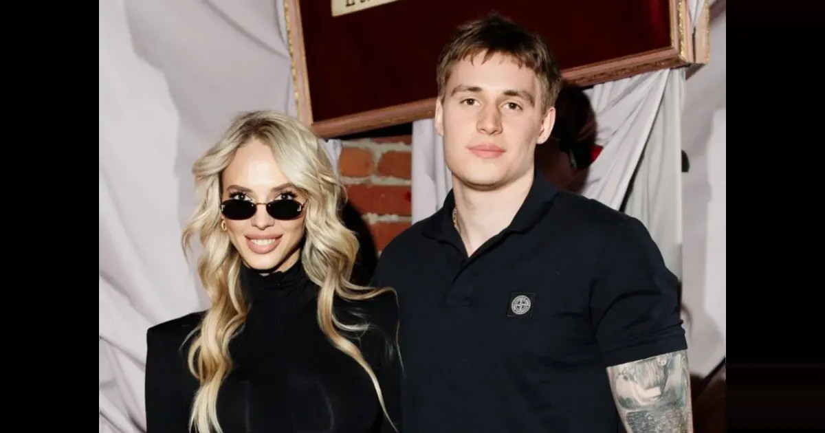 "Нравится, что нет багажа — детей, бывших жён". 41-летняя Надежда Сысоева рассказала о 25-летнем бойфренде