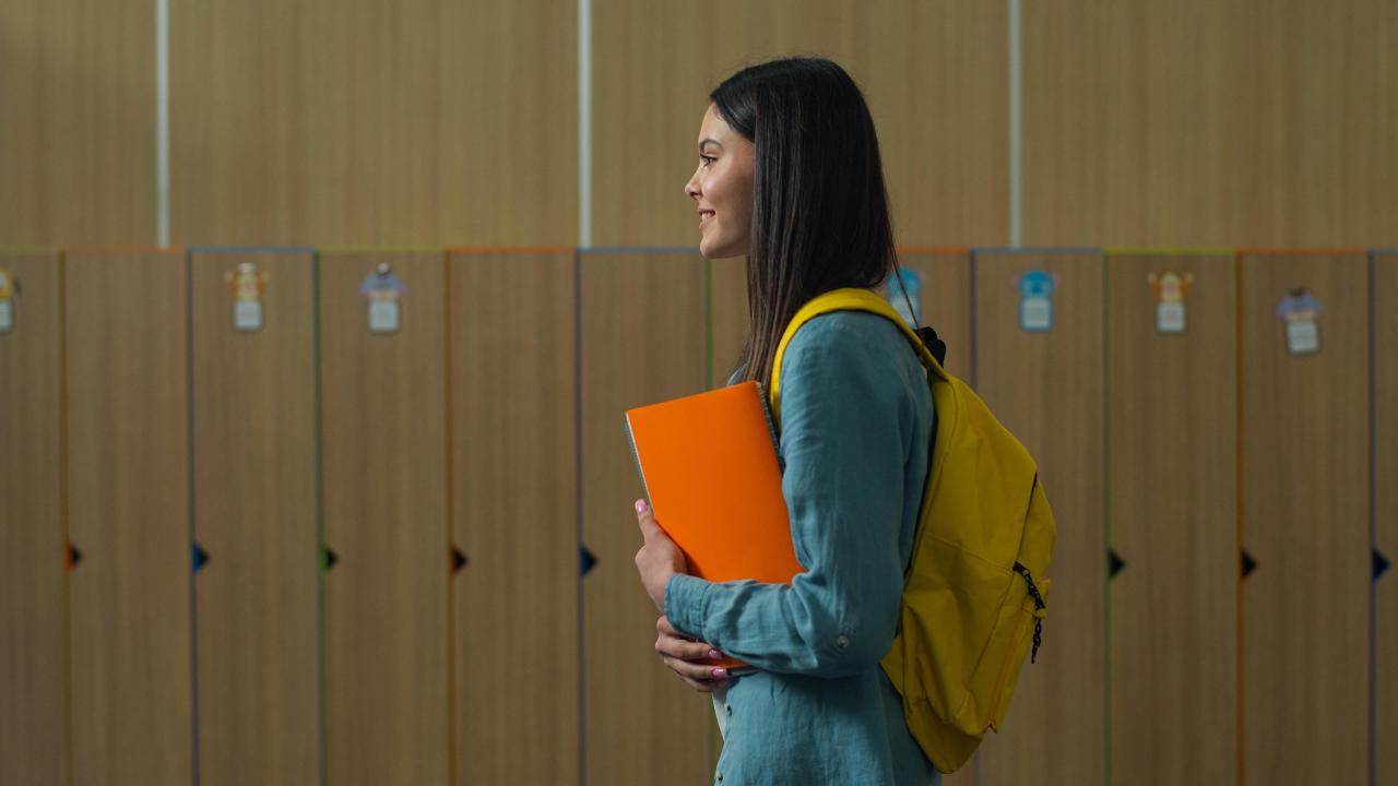 Сильное сокращение платных мест и новые экзамены: что изменилось в поступлении в вузы в 2026 году 2025 —, будет, образования, станет, только, вузов, специальности, можно, платное, например, сдавать, высшего, сайтах, поступить, платных, действовать, специальностей, сейчас, придется, многих