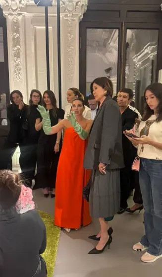 Ольга Слуцкер, Аврора Киба, Евгения Медведева, Карина Нигай посетили презентацию Valentin Yudashkin Галина, Юдашкина, Медведева, Нигай, Ольга, Евгения, Джоли, Оганичева, ЮдашкиныПолина, МедведеваМарина, Накануне, Гайнутдинов, ГребёнкинаИльдар, КибаЕвгения, КибаАврора, СлуцкерАврора, МаринаГалина, Валентина, Анастасия, ЭлиенКарина