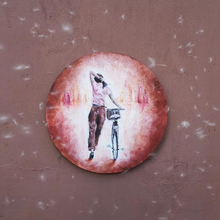 Картины от сердца: девушка из Белоруссии рисует картины грудью, и даже сделала портрет Лукашенко Картины от сердца: девушка из Белоруссии рисует картины грудью, и даже сделала портрет Лукашенко