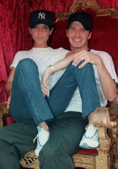 Виктория Бекхэм отпраздновала свой день рождения с семьёй на фоне конфликта со старшим сыном БекхэмВиктория, Бруклин, Дэвид, Бекхэм, Пельтц, Виктория, рождения, Бруклина, родителями, Виктории, бизнесвумен, также, соцсетях, любим, своей, Николой, слухи, конфликте, старшего, Бруклином