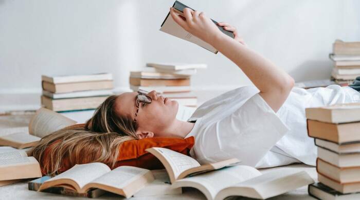 Young Adult имеет ряд особенностей, хоть и не ограничивается жанрами