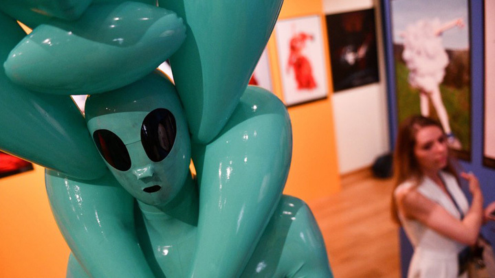 Греф во время чумы: Сбербанк пожирает наши деньги