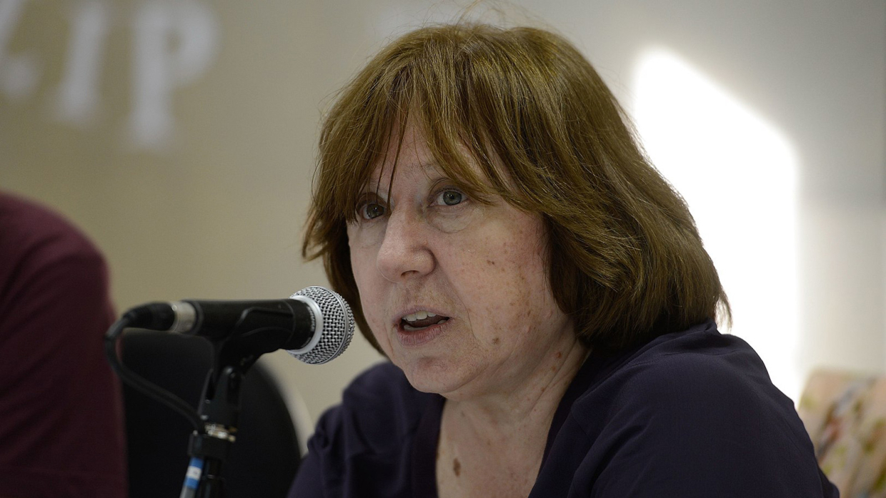 Голос Мордора: Алексиевич станет идеологом «прекрасной Белоруссии будущего» Голос Мордора: Алексиевич станет идеологом «прекрасной Белоруссии будущего» геополитика