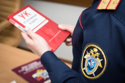 Житель Архангельска дал денег экс-фсиновцу и гаишнику за права: угадайте, кто украл взятку