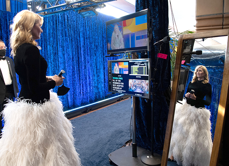 Радость и слезы: что происходило за кулисами премии "Оскар" Звезды,Красная дорожка