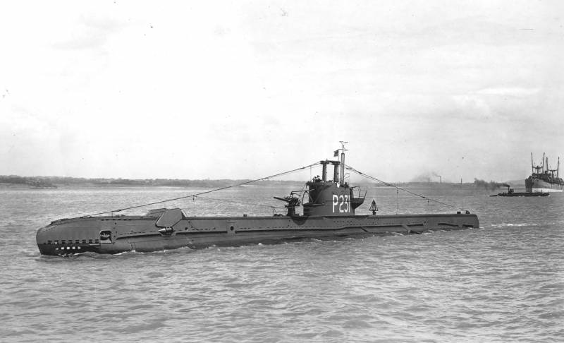 С пушкой на мачте из-под воды вмф,оружие