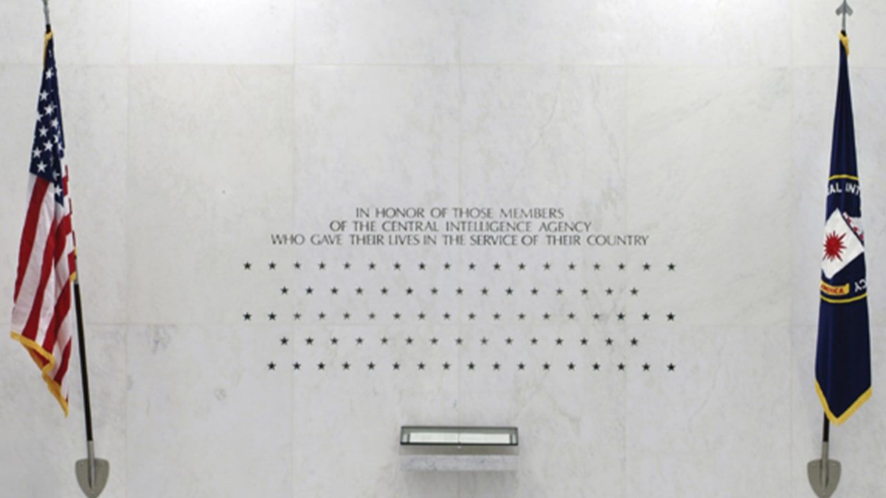 Директор ЦРУ Бернс признался в появлении седины из-за переговоров с Москвой