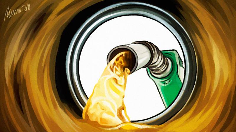 «Зеленая» политика Джо Байдена обрушила цены на бензин в США в два раза