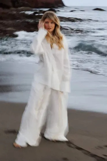 Париж, Стамбул, Афины: куда Виктория Лопырёва, Дарья Клюкина, Юлианна Караулова и другие звёзды улетели из холодной Москвы ИваковаМария, Караулова, которая, вместе, ДергилёваВалерия, КлюкинаДарья, женой, ЛопырёваВиктория, отдыхает, Париже, Ивакова, отправилась, Мария, также, сыном, Александра, несколько, Куртова, мужем, Лопырёва