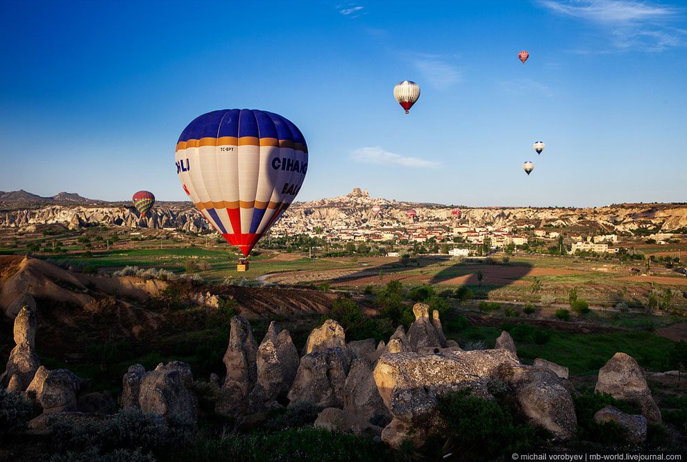 Полетаем над Каппадокией на воздушном шаре? воздушные шары,Каппадокия,Турция