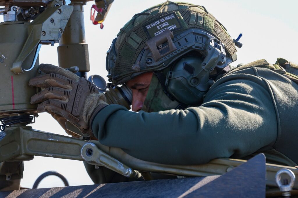 Путин: на передовой находятся свыше 700 тысяч человек