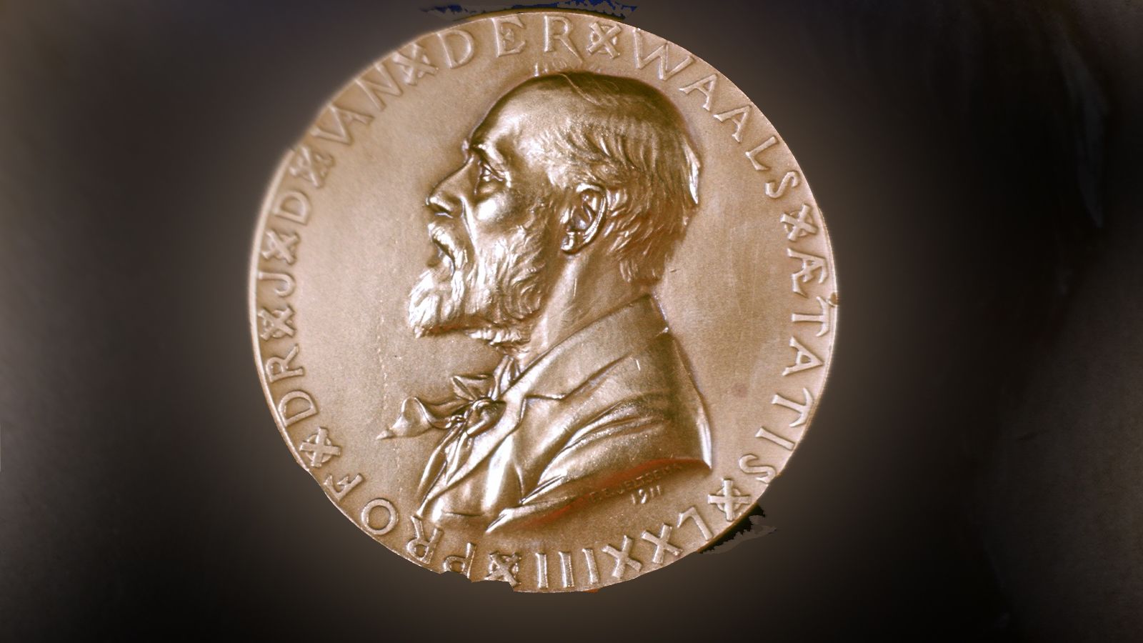 Нобелевский комитет определил лауреатов премии за открытия в области физики Общество