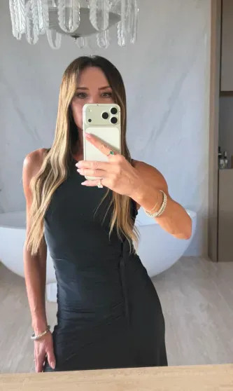 Виктория Бекхэм отпраздновала свой день рождения с семьёй на фоне конфликта со старшим сыном БекхэмВиктория, Бруклин, Дэвид, Бекхэм, Пельтц, Виктория, рождения, Бруклина, родителями, Виктории, бизнесвумен, также, соцсетях, любим, своей, Николой, слухи, конфликте, старшего, Бруклином