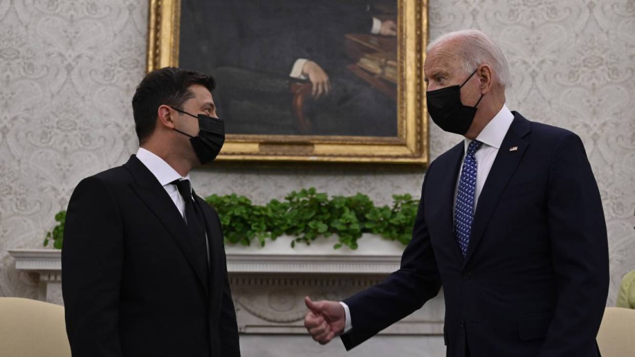 Политолог Наумов назвал заявление главы минобороны Украины Резникова пиаром и болтовней Политолог Наумов назвал заявление главы минобороны Украины Резникова пиаром и болтовней Политика