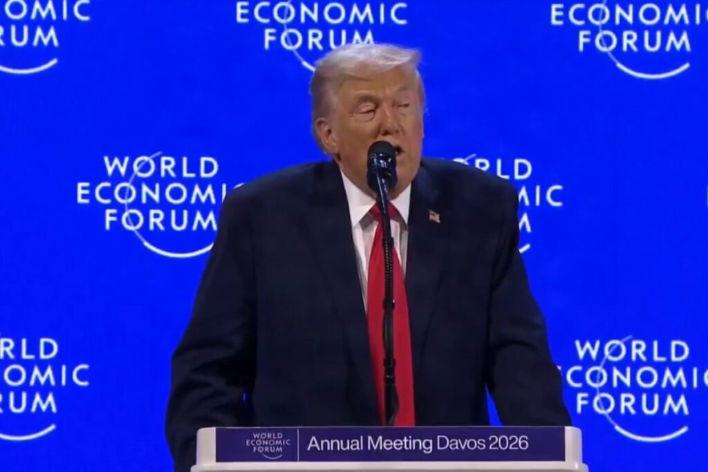 Трамп назвал Гренландию территорией США