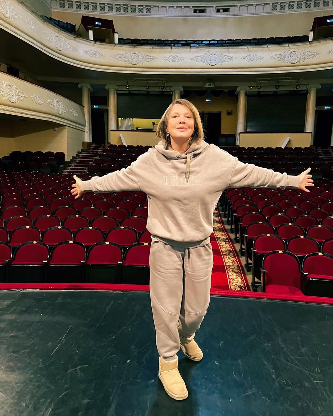 «Одиночества не надо бояться»: Елена Проклова о гостевом браке и преимуществах расставания