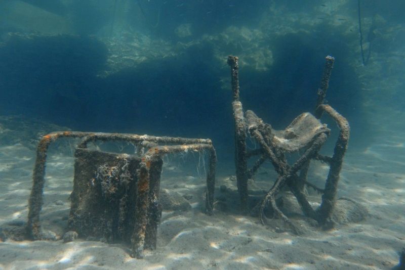 На морском дне в Греции творится полный срач греция,подводный мир,экология