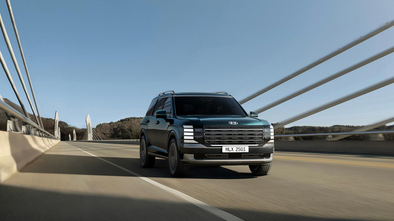 Palisade нового поколения стал «больше, мощнее и роскошнее». В Hyundai заявили, что не все в Китае интересуются только «холодильниками, экранами и большими задними диванами»