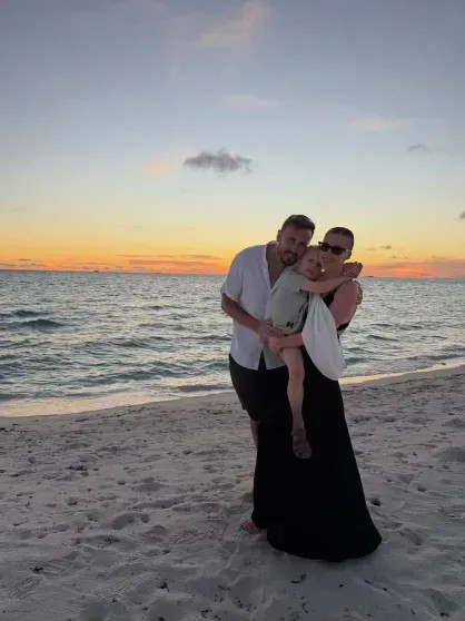 Париж, Стамбул, Афины: куда Виктория Лопырёва, Дарья Клюкина, Юлианна Караулова и другие звёзды улетели из холодной Москвы ИваковаМария, Караулова, которая, вместе, ДергилёваВалерия, КлюкинаДарья, женой, ЛопырёваВиктория, отдыхает, Париже, Ивакова, отправилась, Мария, также, сыном, Александра, несколько, Куртова, мужем, Лопырёва