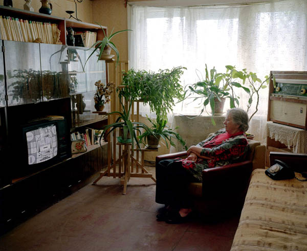 Коллективная амнезия: фотограф из Латвии инсценировал советское прошлое
