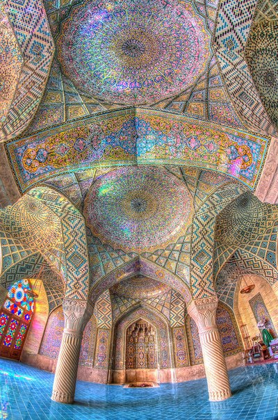 Завораживающие потолки исламских храмов