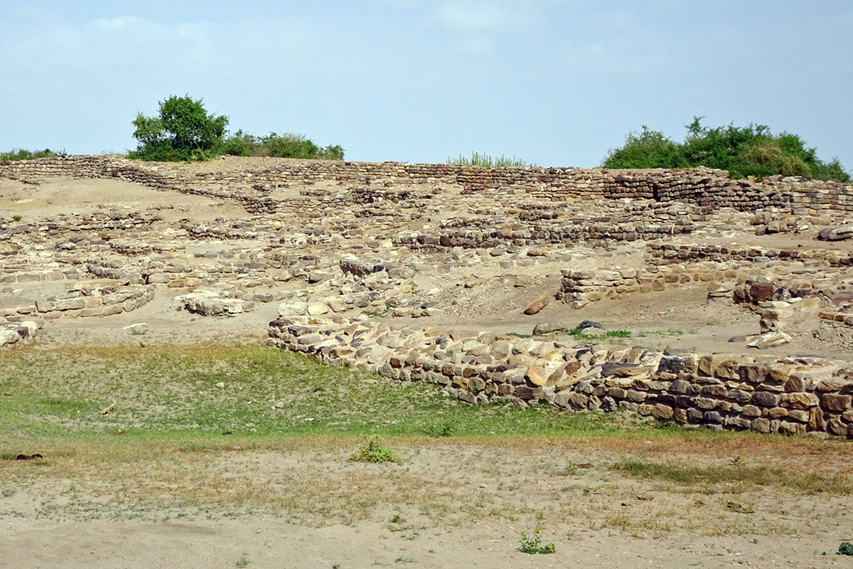 Обнаружена 2000-летняя площадь в Испании