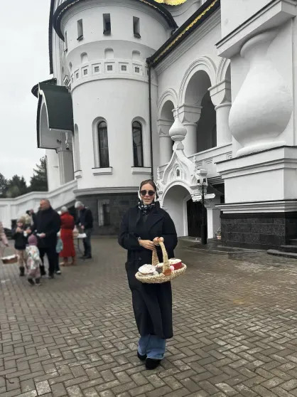 Корзины с цветами и фото из храма: как Виктория и Олег Шеляговы, Яна Рудковская, Татьяна Навка и другие звёзды отметили Пасху Татьяна, Песков, БондарчукФото, Моряк, Регина, дочерью, Жуков, Навка, ДолецкаяЛиза, детьмиРегина, Светланы, krispotupchik, manasirdiana, ЧиповскойФото, дочерьюЗараФото, КовальчукАлекса, сыномФото, Алёны, ЛоракСергей, семьёйЛиза