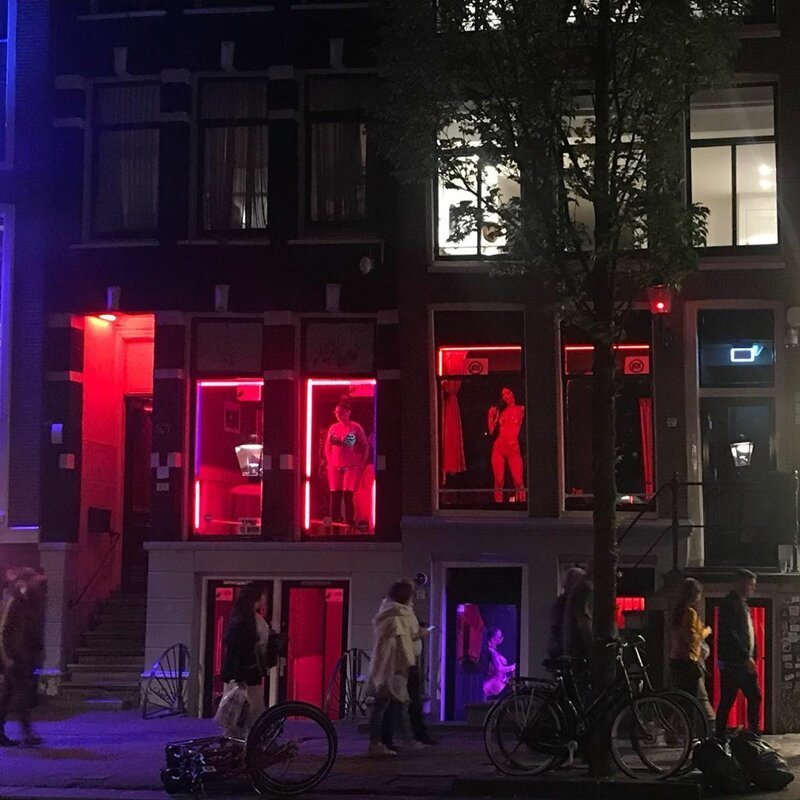 Запретные фото: кадры из знаменитых мест, где нельзя снимать 