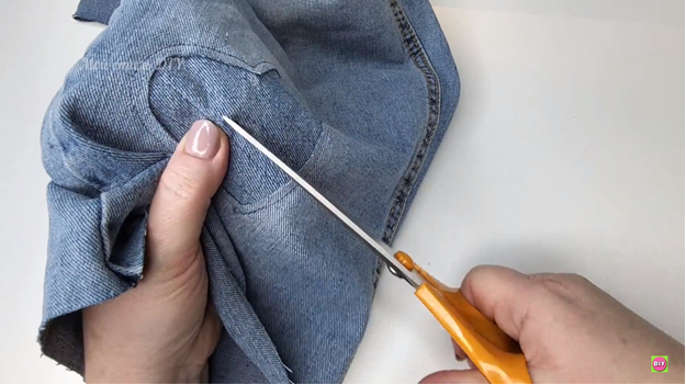 Дырку на джинсах не зашиваю, а обыгрываю так, что она становится украшением, а не заплаткой мастер-класс,шитье
