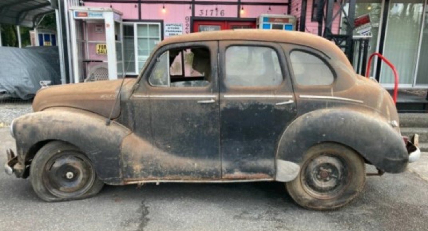 Ржавчина, плесень и мох на приборке. Находка из старого склада, которая еще поездит