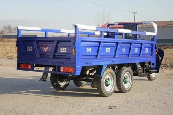 Китайская альтернатива грузовикам - мотоциклы-самосвалы Китайская альтернатива грузовикам - мотоциклы-самосвалы авто и мото,велосипеды,самосвалы,странное