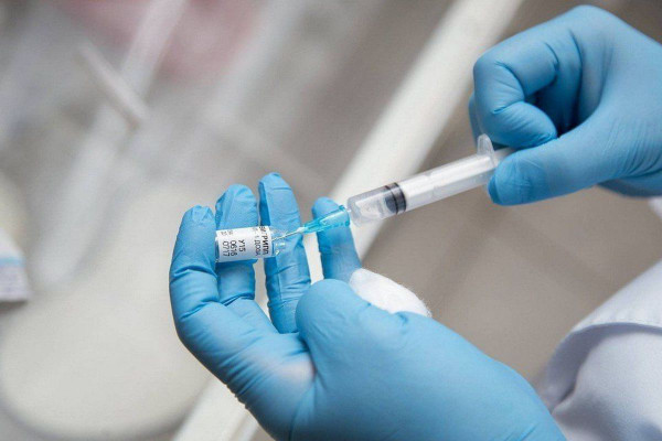 Вакцина от коронавируса поступит в Севастополь 21 сентября 