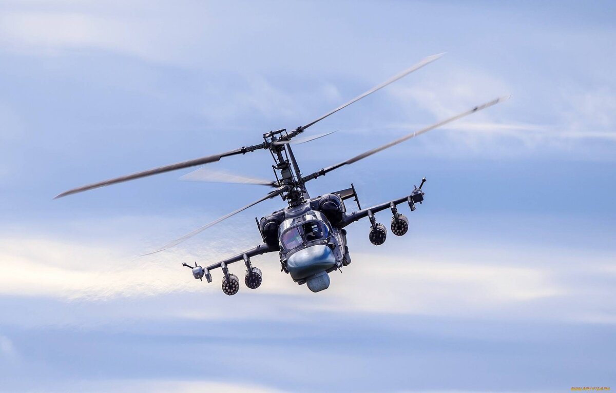 Военная российская промышленность не стоит на месте, и продолжает совершенствовать ударные вертолеты Ка-52М. Усовершенствования коснутся как минимум трех аспектов сборки вертолетов. Рассказываю каких.-4