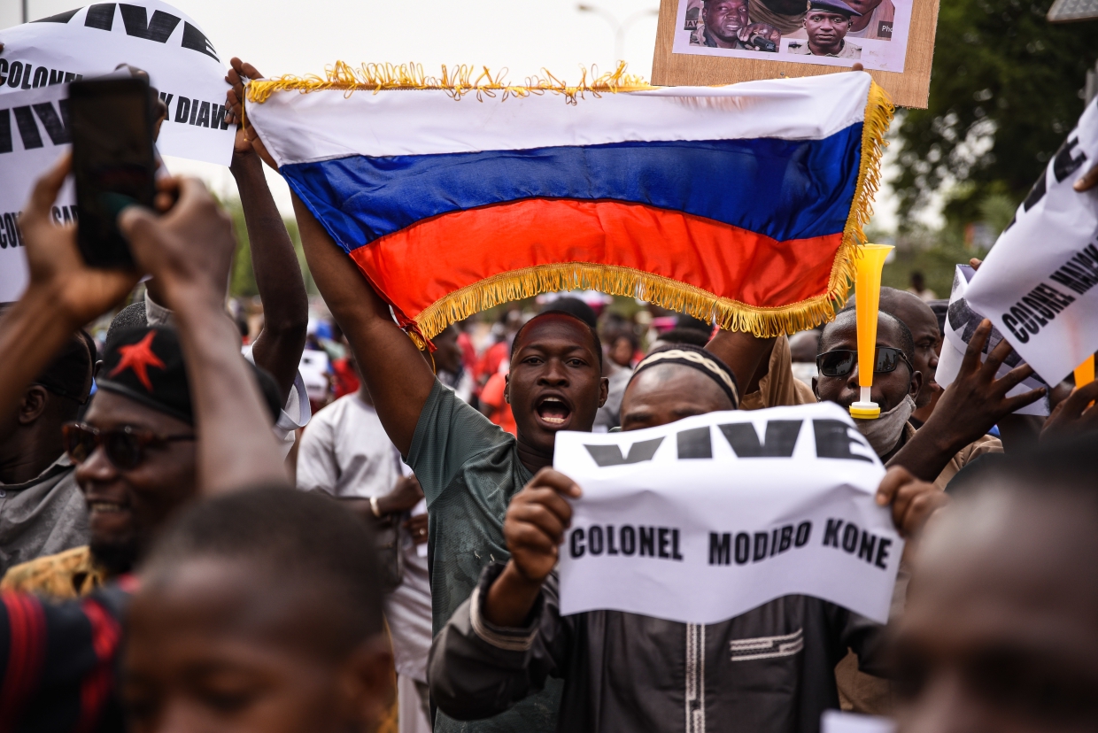 Народ требует: Александр Дугин о борьбе с европейским неоколониализмом в Африке