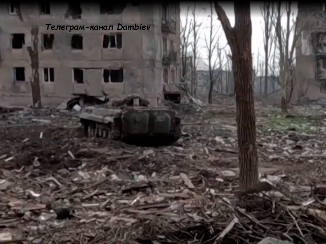 «Штурмовики буквально летят вперед»: Есть ли угроза окружения русских в Бахмуте?