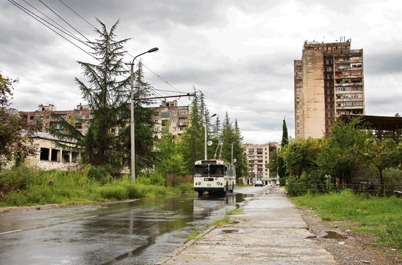 Абхазия — край природы и разрушений абхазия, вид, заброшенное, улица, эстетика