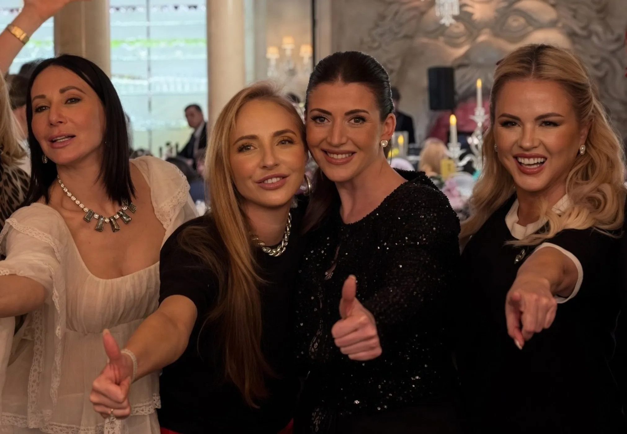 Татьяна Навка повеселилась на девичнике с подругами